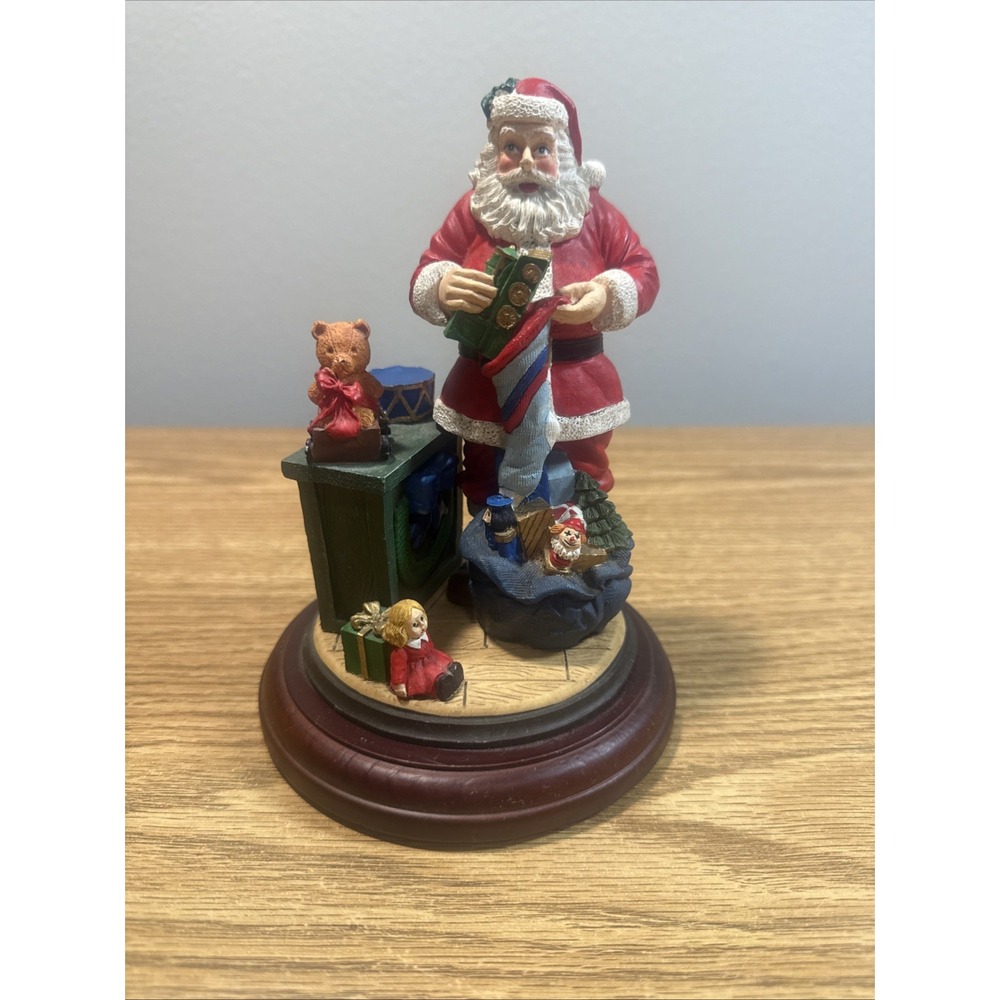 Christmas Holiday‎ Santa Claus Figurine Filling Stockings